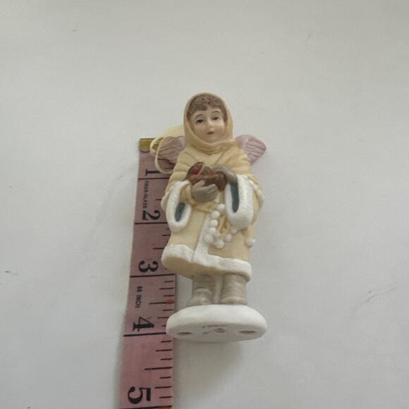 VINTAGE‎ Hallmark Keepsake Christmas Angel Friend Ornament 1997 Holiday Decor - Picture 7 of 11